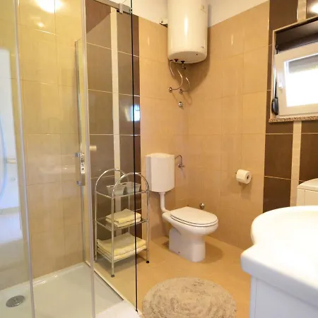 Josip Apartment